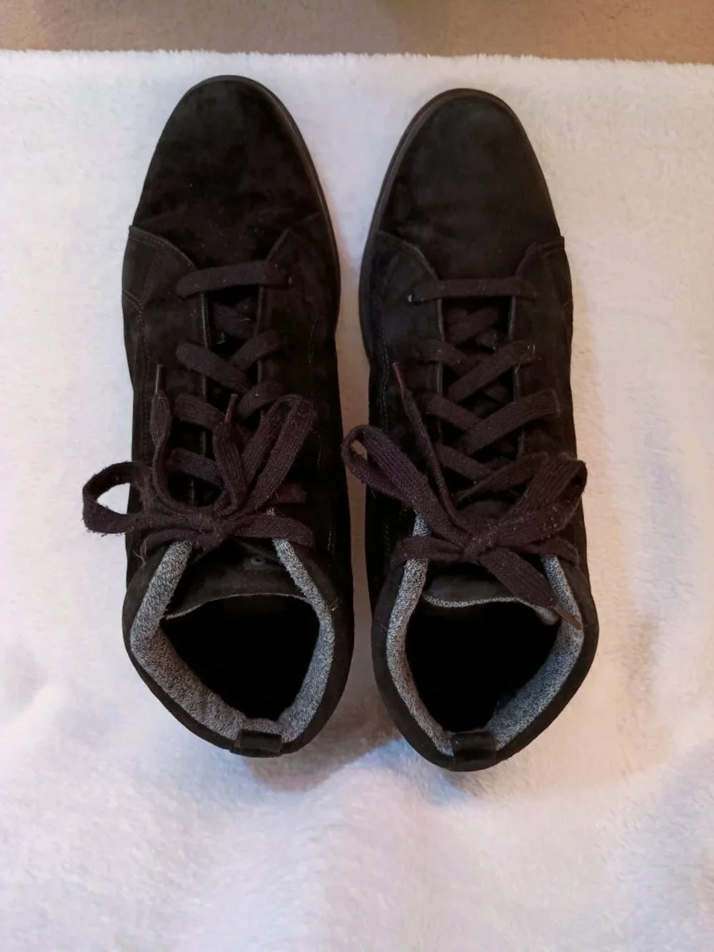 NWOB Vintage BOKS Reebok Black Suede Ankle Sneakers Boots Women's Size 10